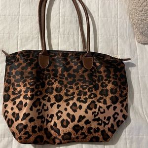 Leopard tote